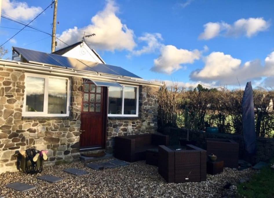 Daffodil House , West Wales Llandovery Exterior photo
